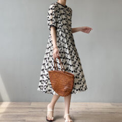 一枚で決まる場所を選ばないワンピース