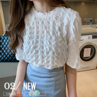 非公開: ラウンドネック ブラウス  全2色