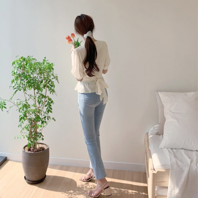 ペンタゴンネック ブラウス