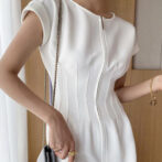 白 ワンピース きれいめ