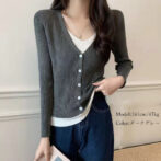 白Tシャツ、インナー、見せる、レディース