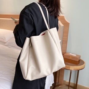 オーバーサイズ ダサい レディース