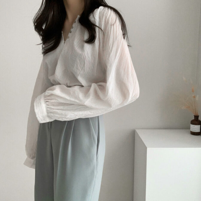 ボリュームスリーブ　シャツ