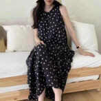 ドット柄ワンピース