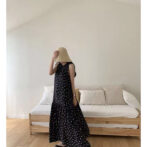 ドット柄ワンピース
