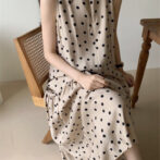 ドット柄ワンピース