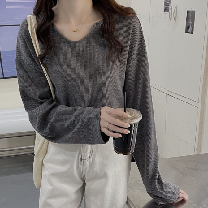 キーネック　カットソー