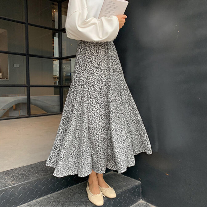 花柄スカート