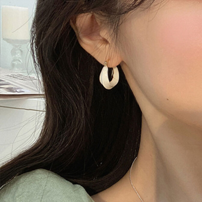 ピアス レディース