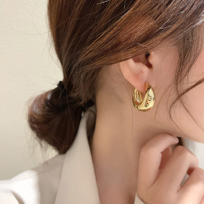 ピアス レディース