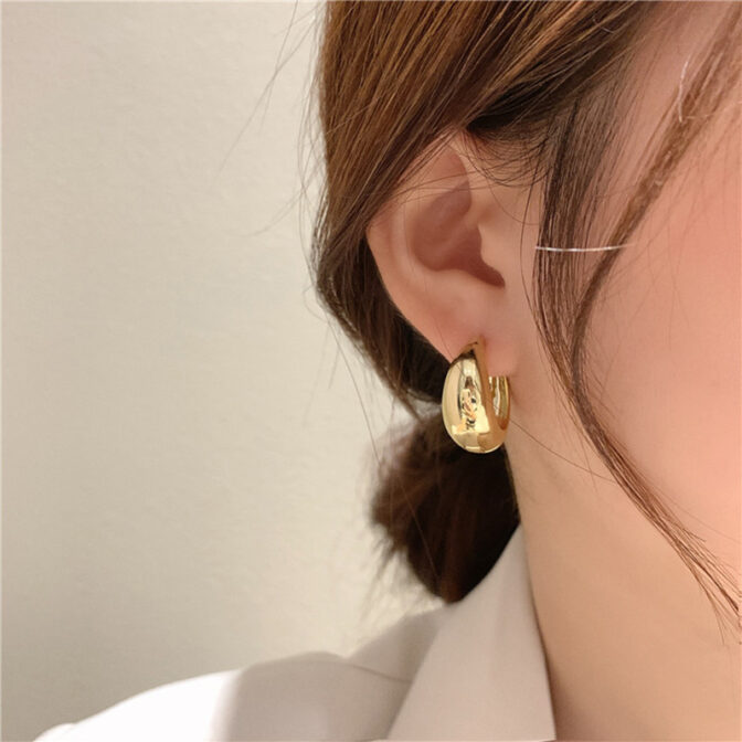ピアス レディース